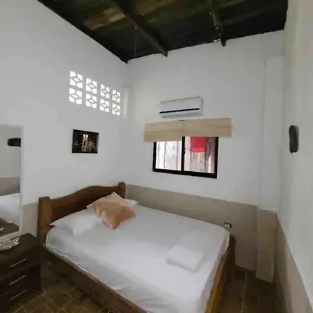 Sabaleo House *