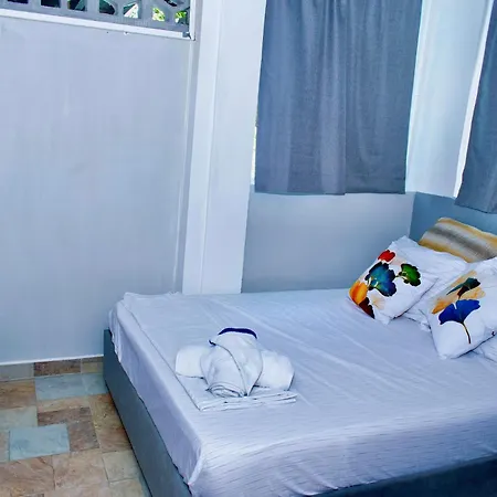 Pensión Sabaleo House